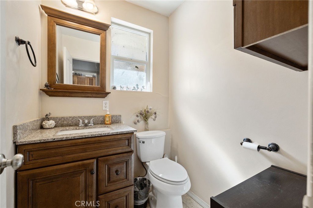 30325 N Brandywine Canyon Property Photo 11