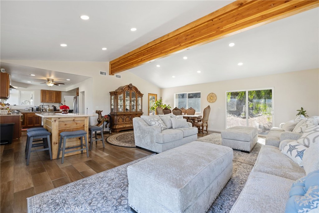 30325 N Brandywine Canyon Property Photo 16