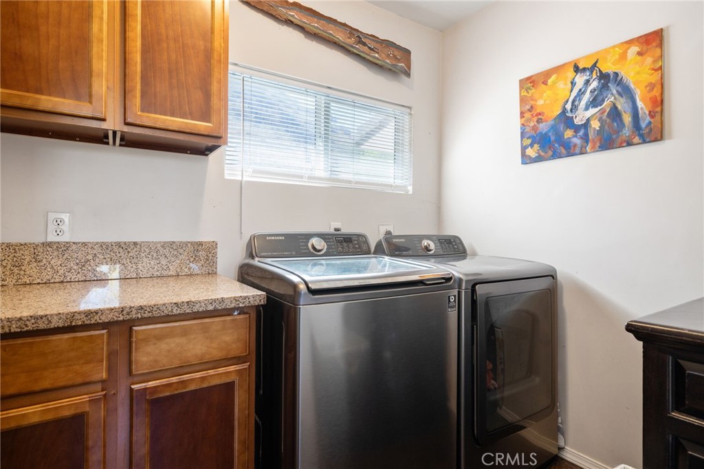 30325 N Brandywine Canyon Property Photo 23