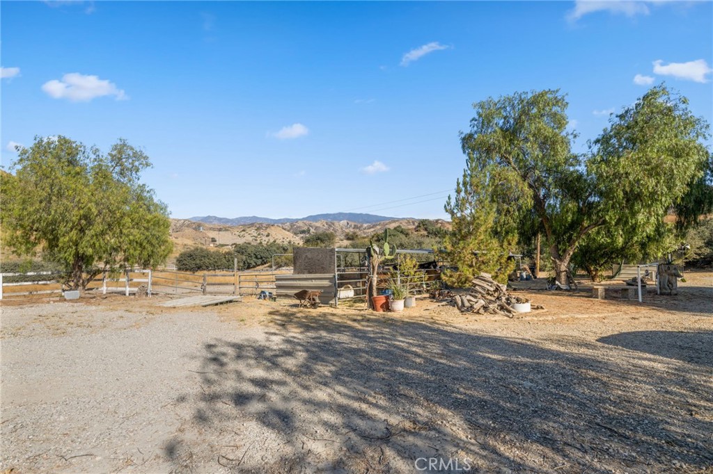 30325 N Brandywine Canyon Property Photo 35