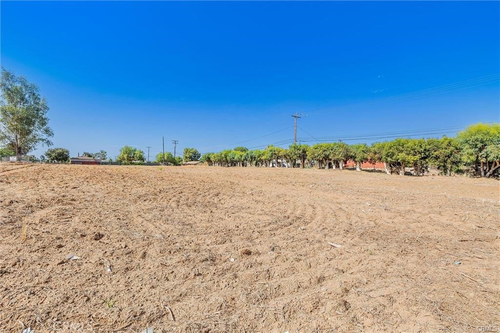 13277 Day Property Photo 2