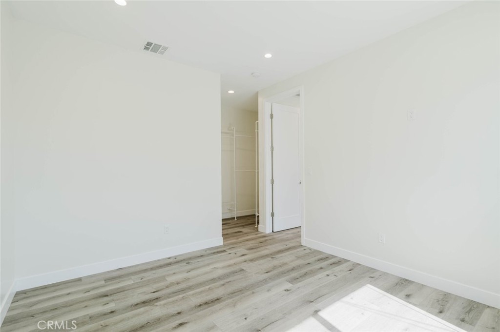 8107 Lemona Avenue Property Photo 19
