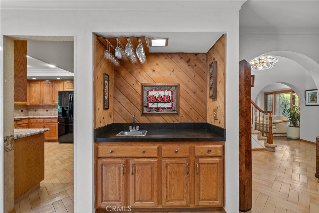 20619 Horace Street Property Photo 13