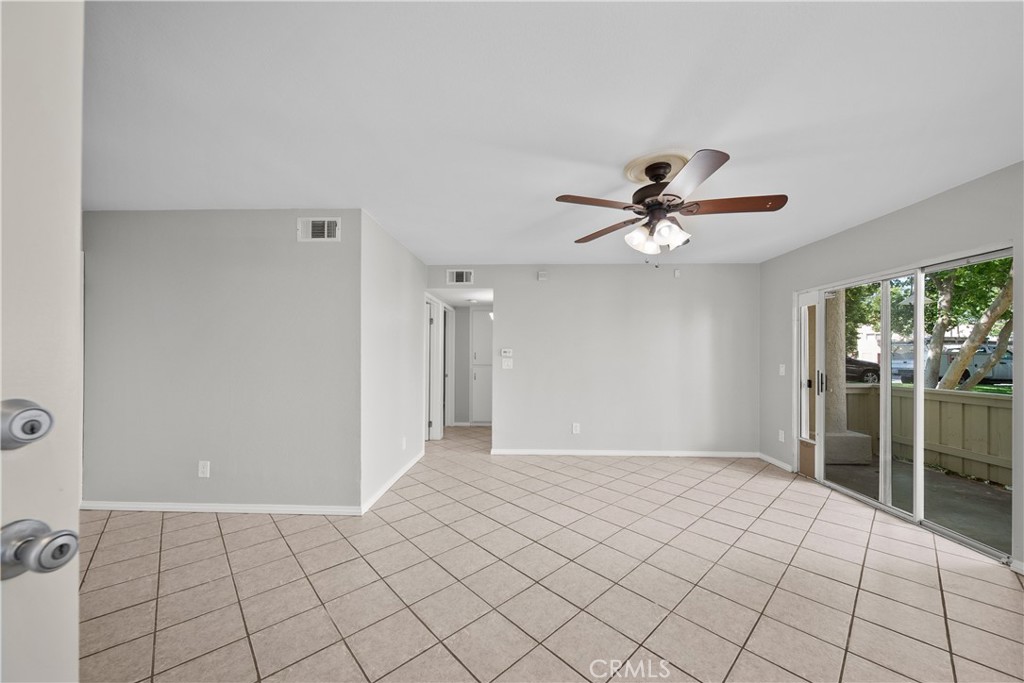 21346 Nandina 102 Property Photo 8