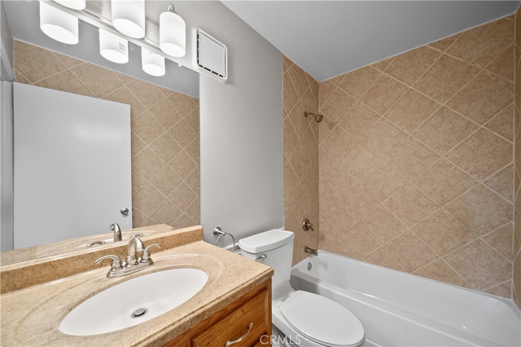 21346 Nandina 102 Property Photo 21