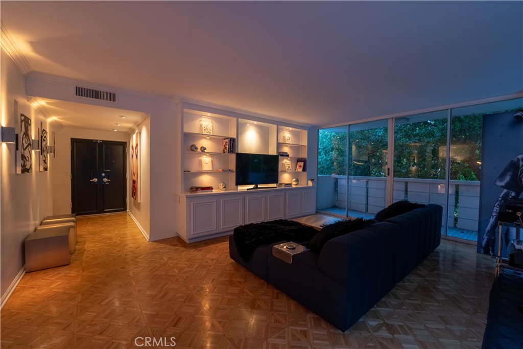 8787 Shoreham Drive 201 Property Photo 17