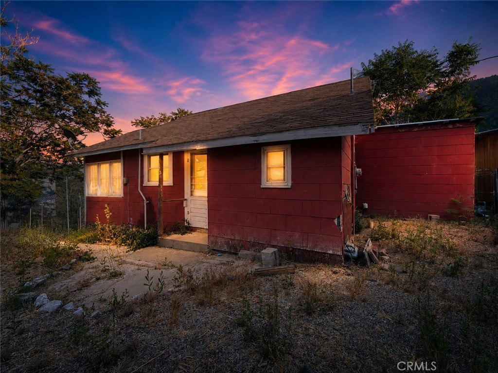 637 Catalina Property Photo 1