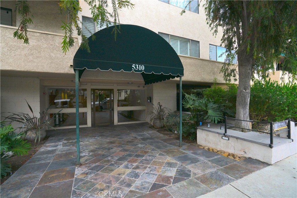 5310 Zelzah 101 Property Photo 2