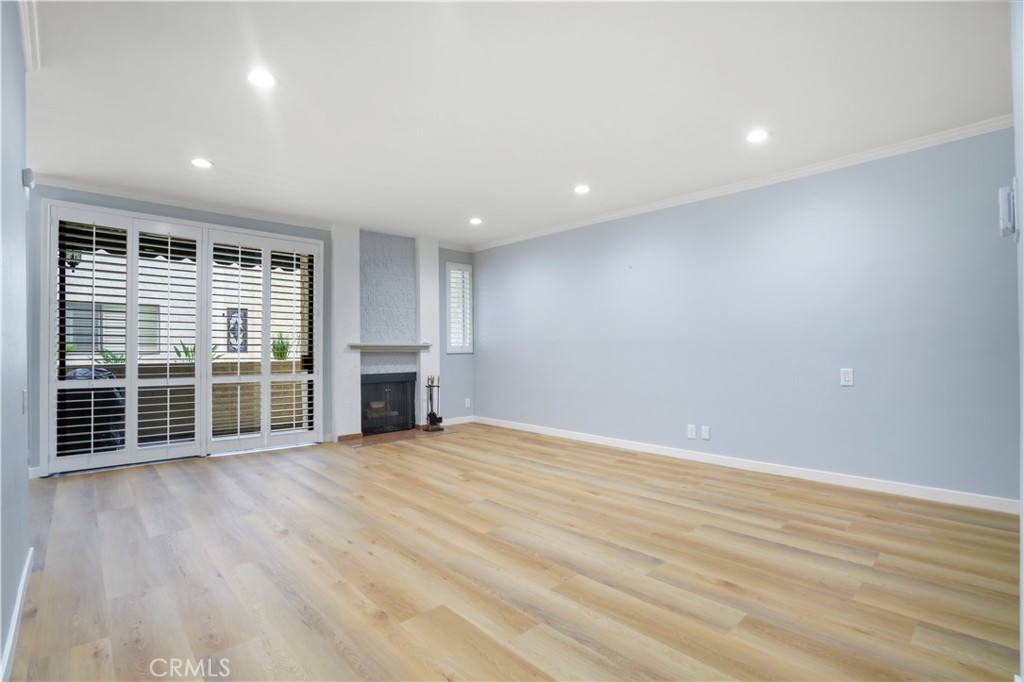 5310 Zelzah 101 Property Photo 7