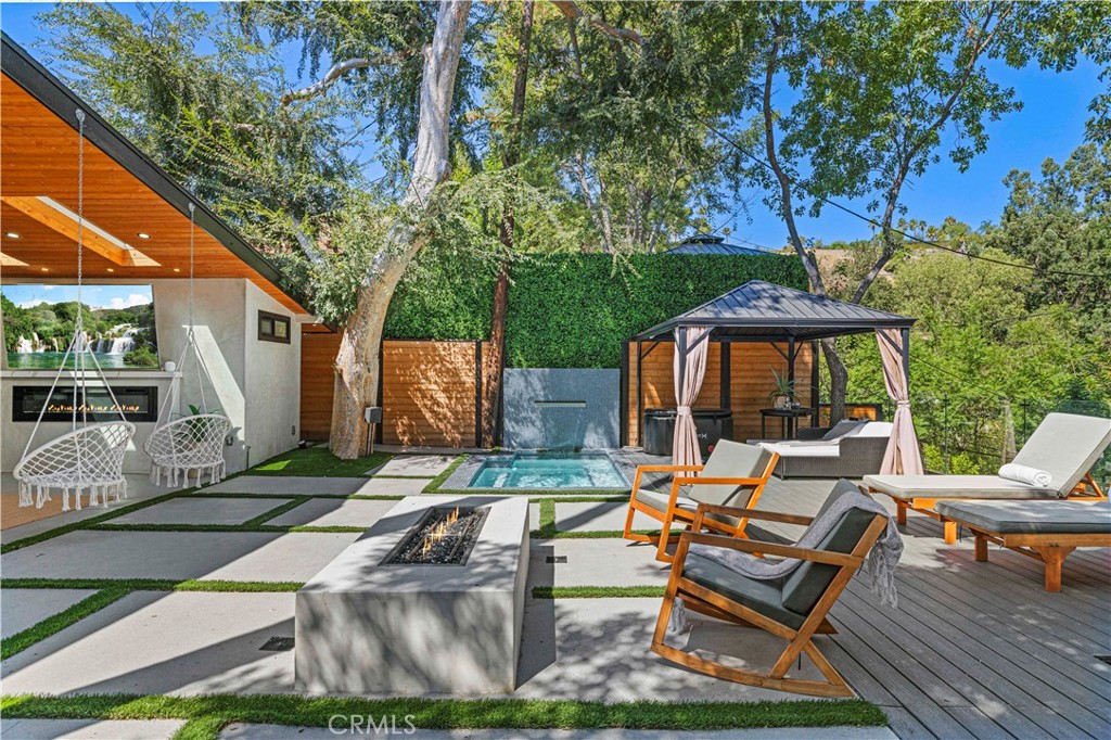 22263 Flanco Property Photo 12