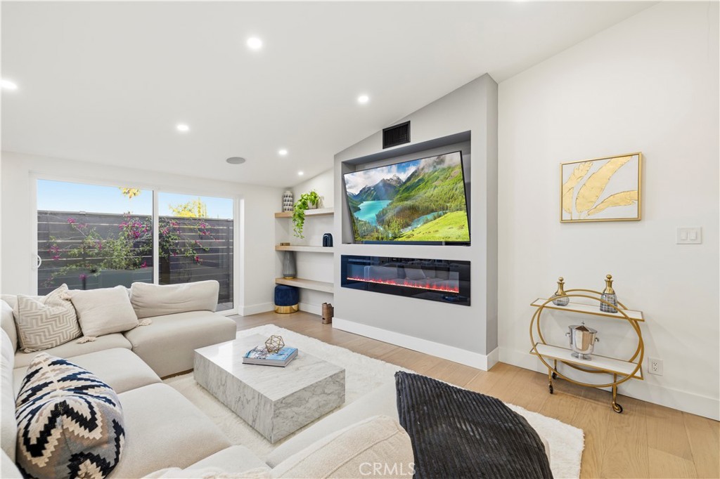 22263 Flanco Property Photo 22
