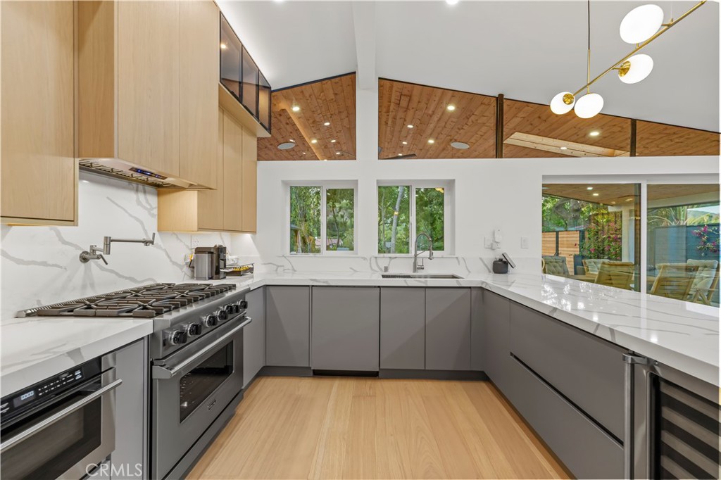 22263 Flanco Property Photo 33