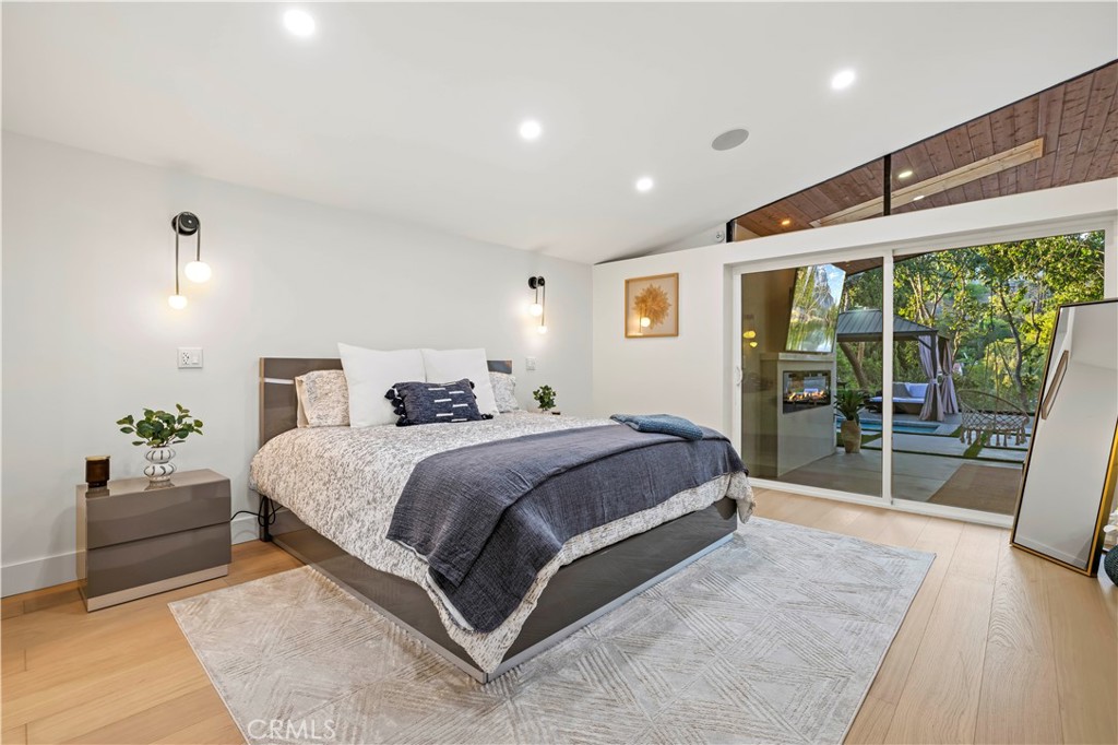 22263 Flanco Property Photo 37