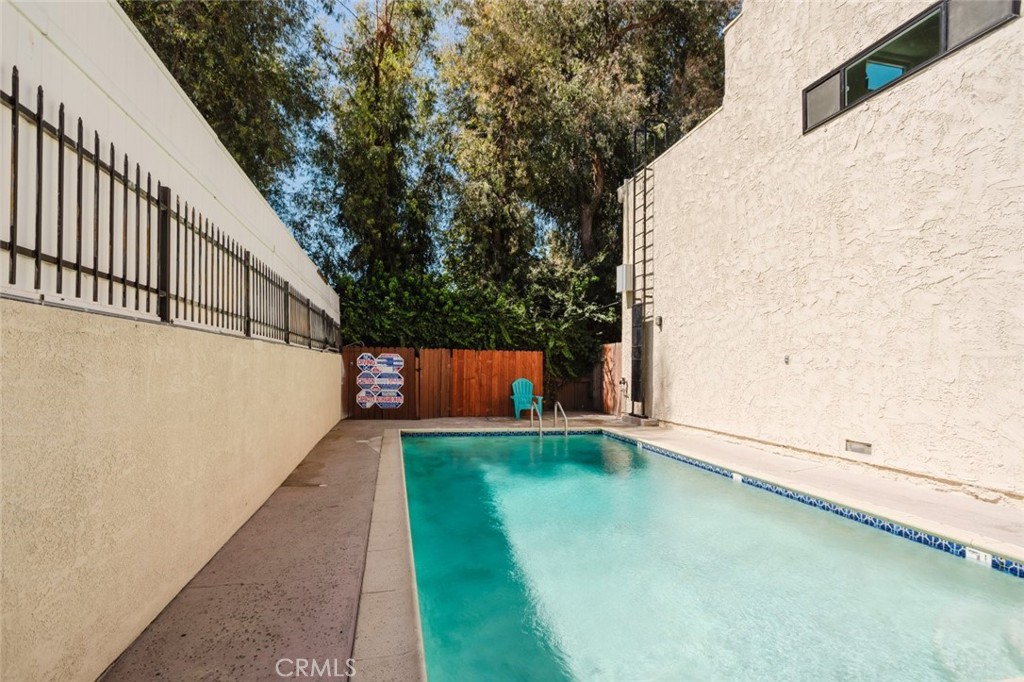 8740 Willis Avenue 6 Property Photo 7