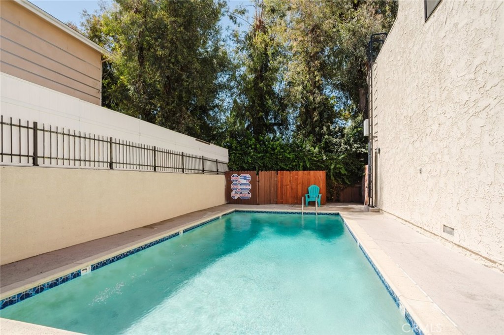 8740 Willis Avenue 6 Property Photo 8