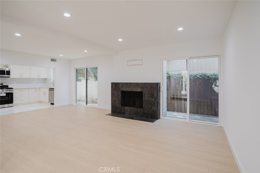 8740 Willis Avenue 6 Property Photo 12