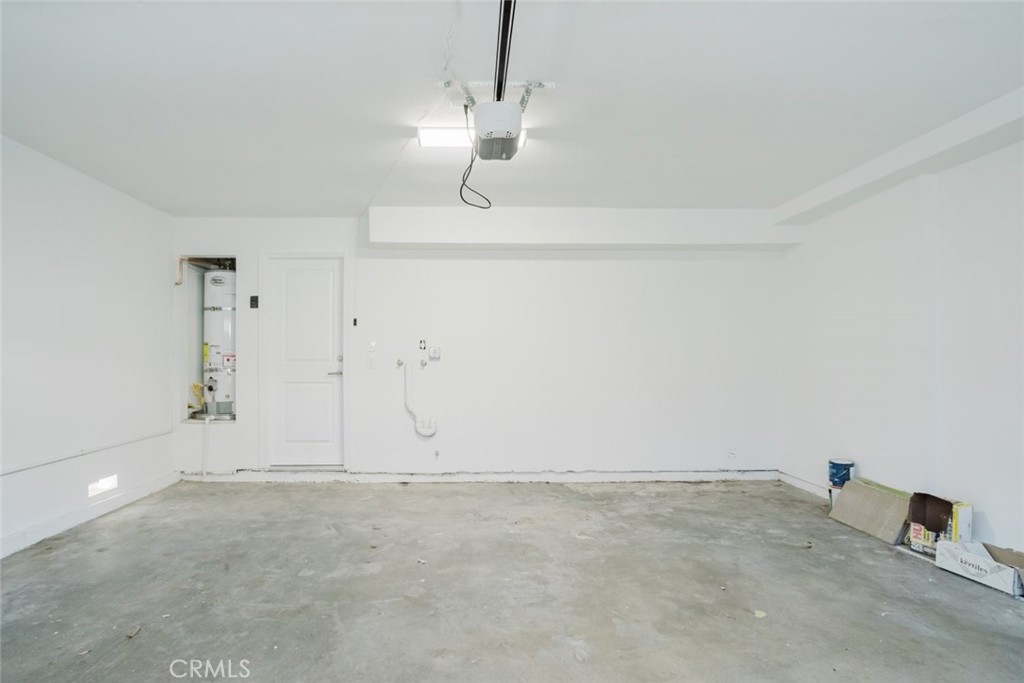 8740 Willis Avenue 6 Property Photo 30