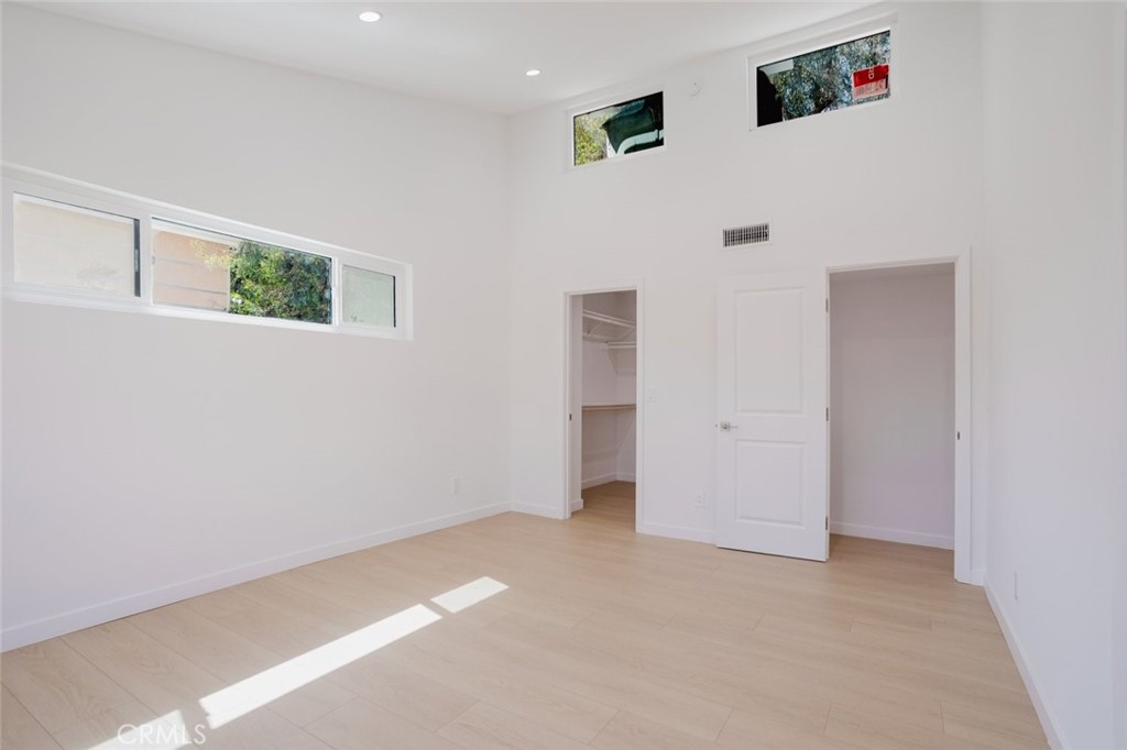 8740 Willis Avenue 6 Property Photo 45
