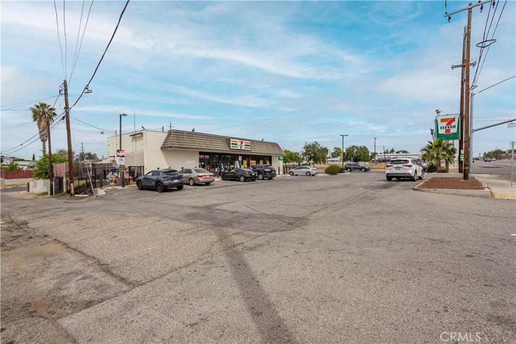 2636 River Boulevard Property Photo 5