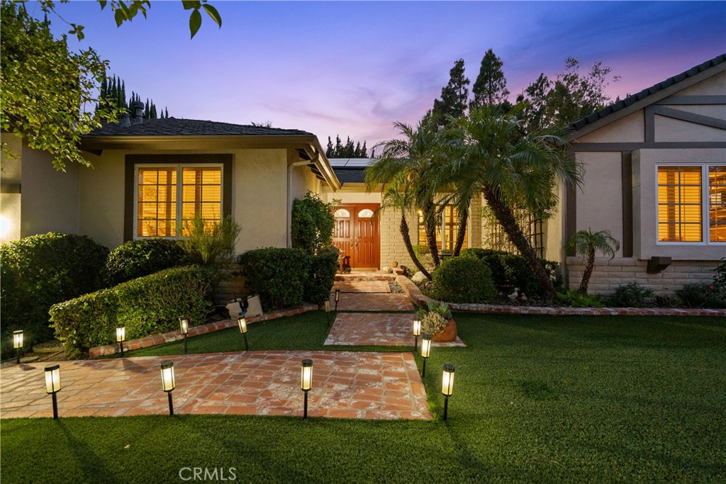 10637 Sylvia Avenue Property Photo 66