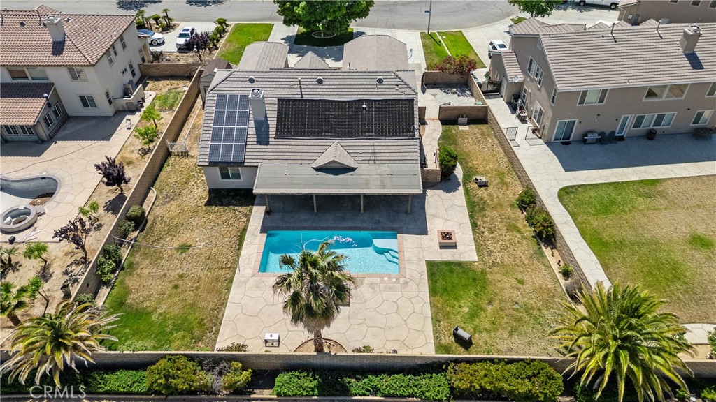 41530 Yew Property Photo 2