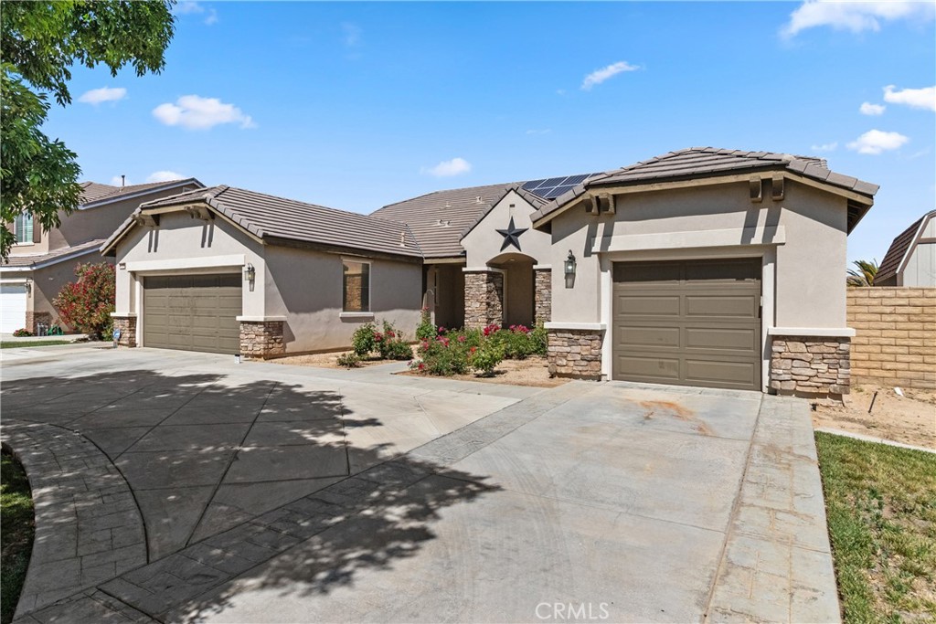 41530 Yew Property Photo 4