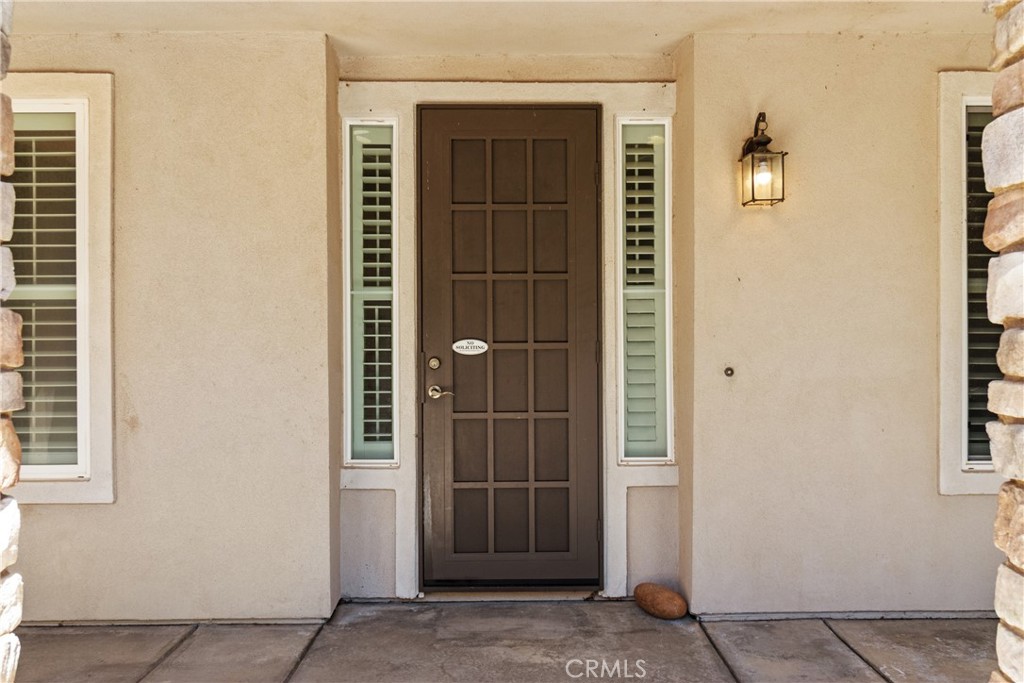 41530 Yew Property Photo 7