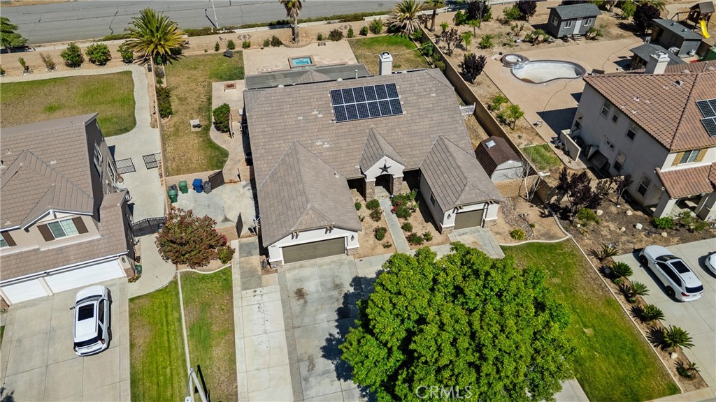 41530 Yew Property Photo 8