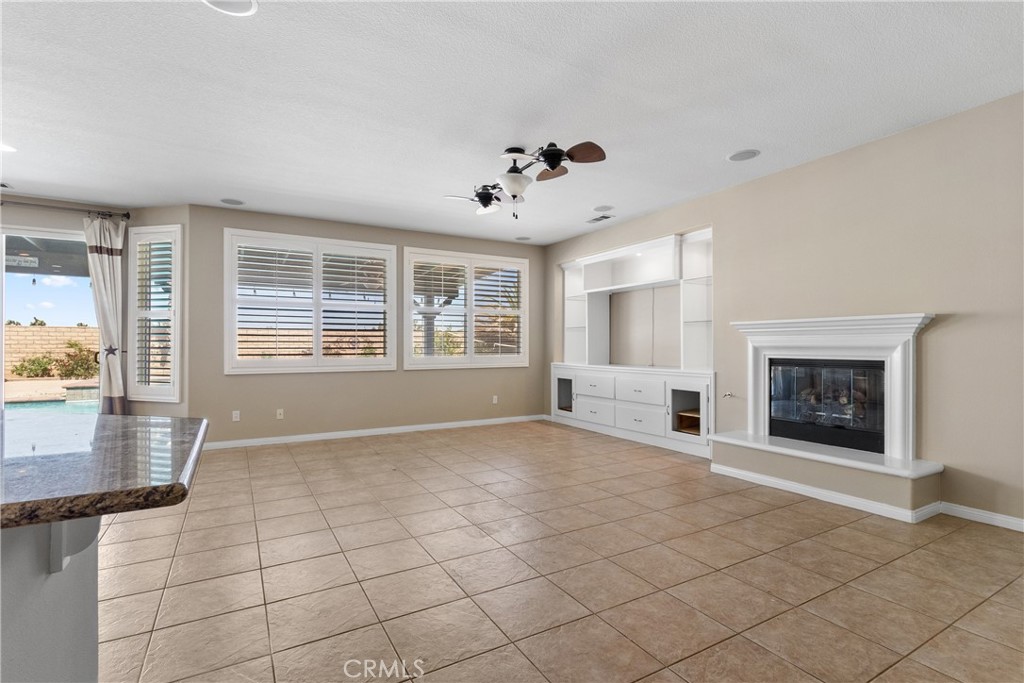 41530 Yew Property Photo 25