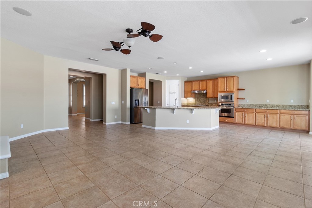 41530 Yew Property Photo 27