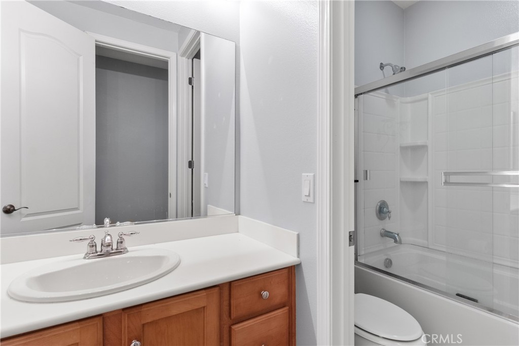 41530 Yew Property Photo 30