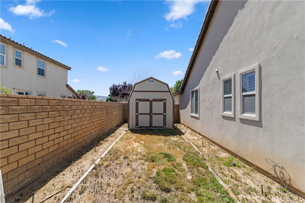 41530 Yew Property Photo 48