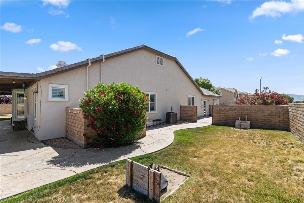 41530 Yew Property Photo 51