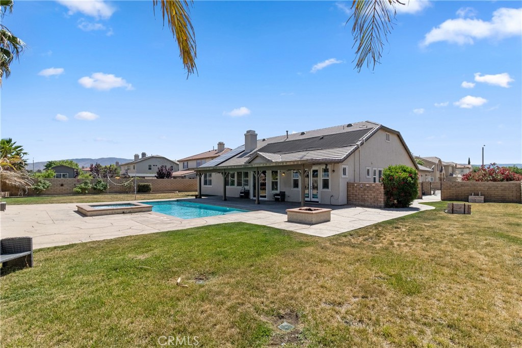41530 Yew Property Photo 53