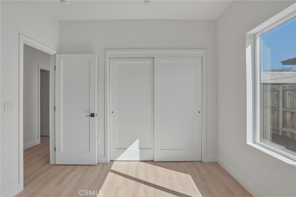 1646 -1646 .5 Clinton Street Property Photo 19