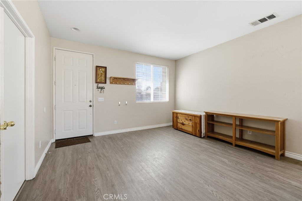 45820 Caledonia Court Property Photo 3