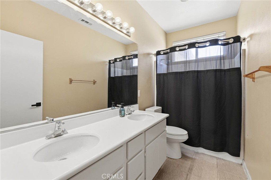 45820 Caledonia Court Property Photo 8