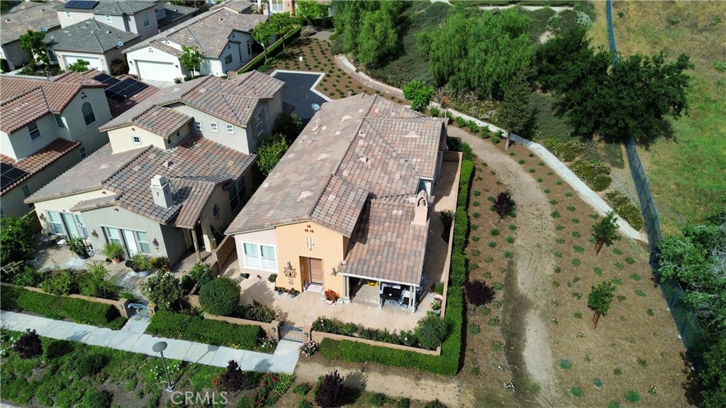 23723 Maple Leaf Court Property Photo 1