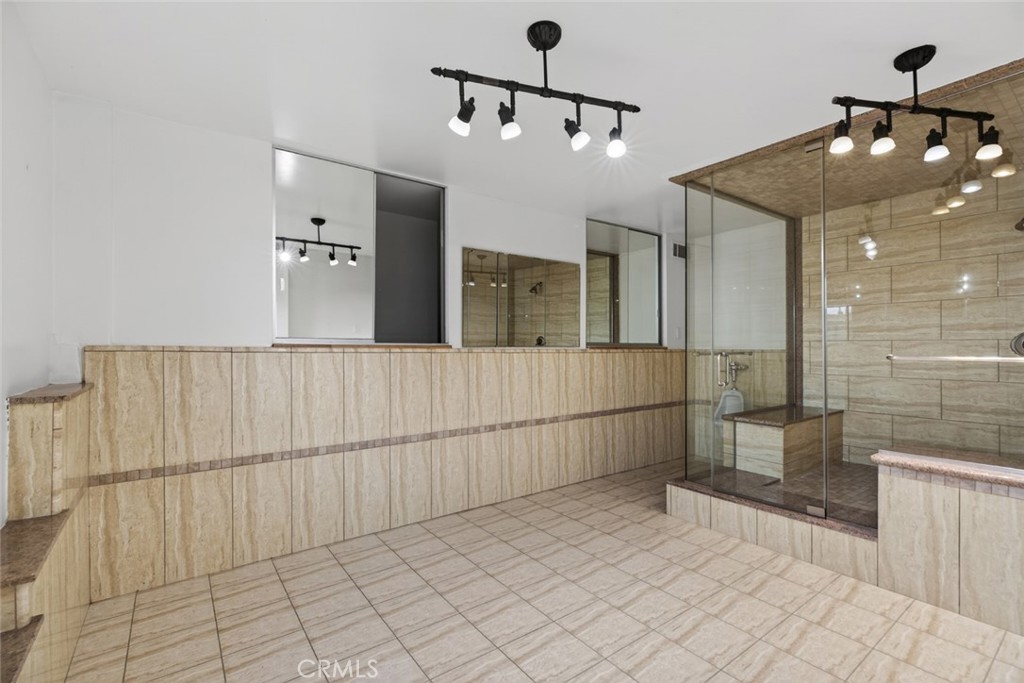 4809 Lowell Avenue Property Photo 46