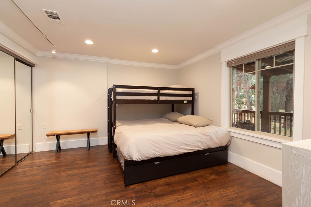 2300 Cypress Way Property Photo 19