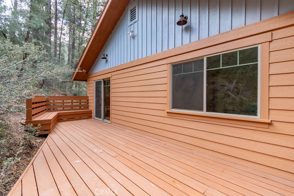 2300 Cypress Way Property Photo 24