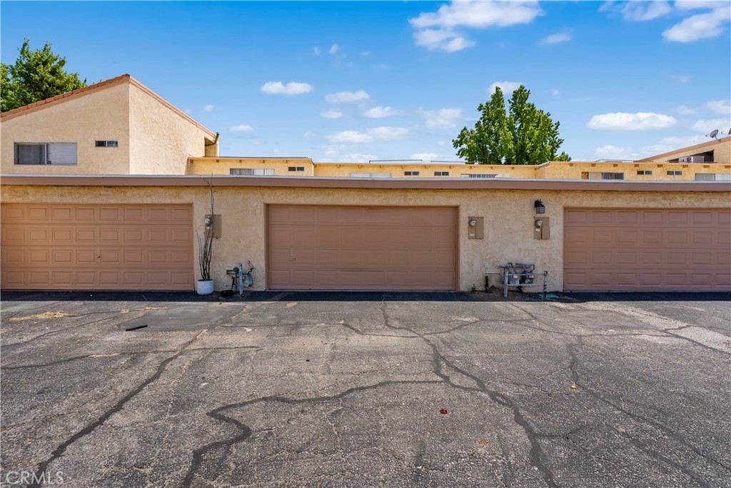 43629 Stanridge Avenue Property Photo 43