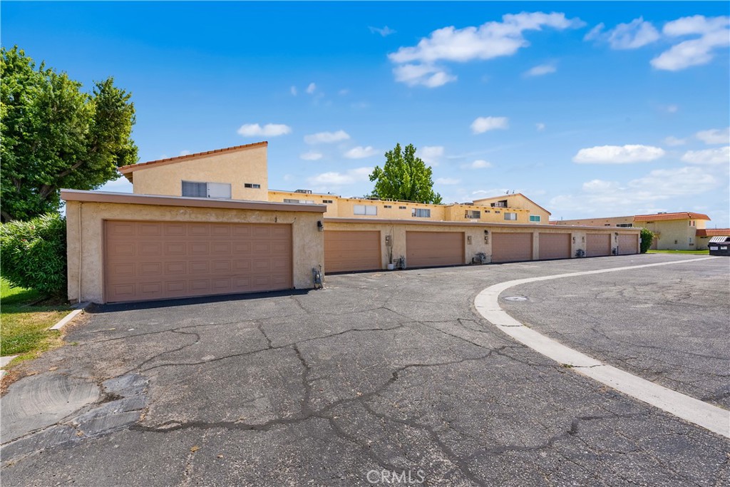 43629 Stanridge Avenue Property Photo 44