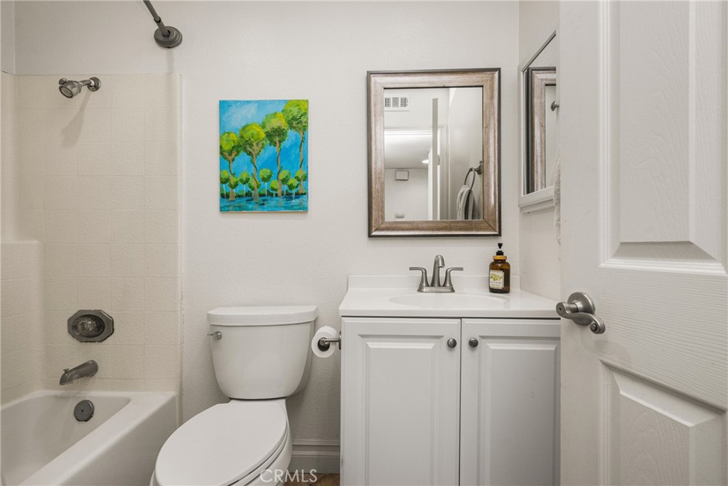 5846 Portsmouth 281 Property Photo 33