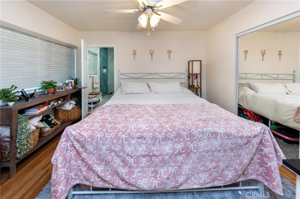 18442 Los Alimos Property Photo 10