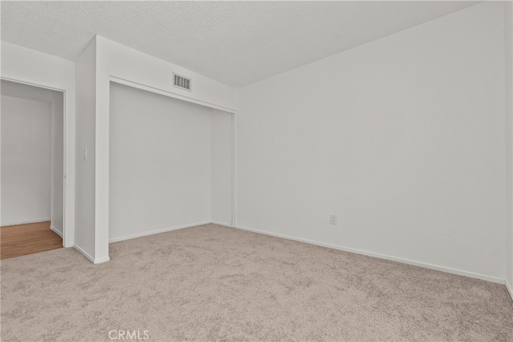 21124 Rosedell Property Photo 7