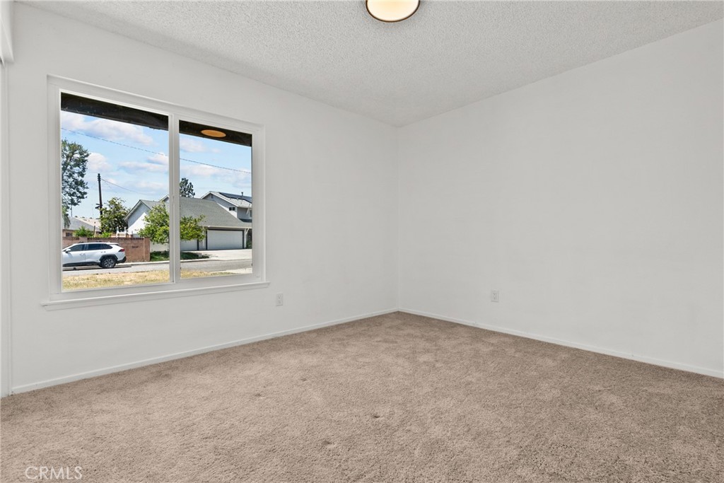 21124 Rosedell Property Photo 10