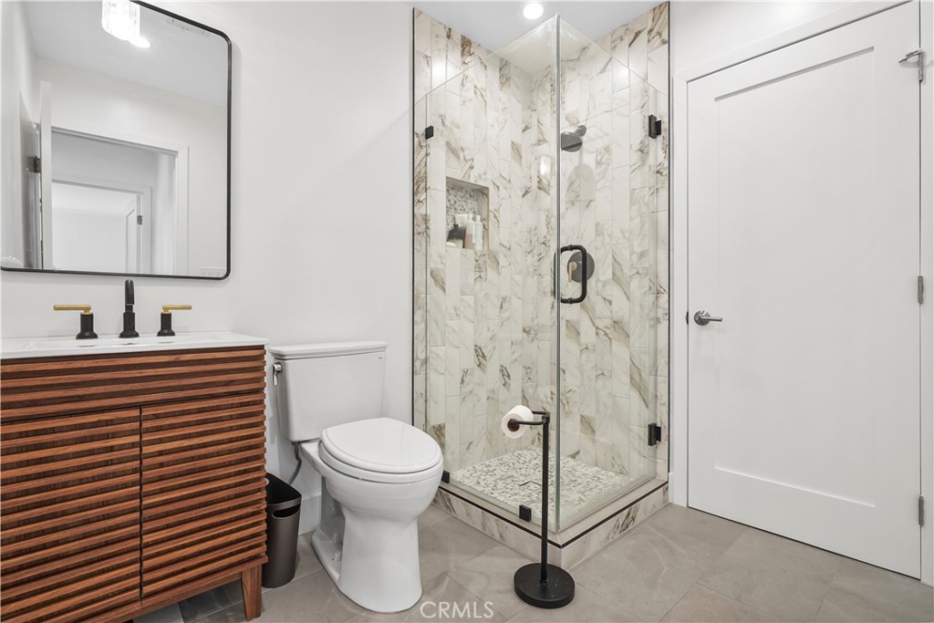 17177 Superior St Property Photo 33
