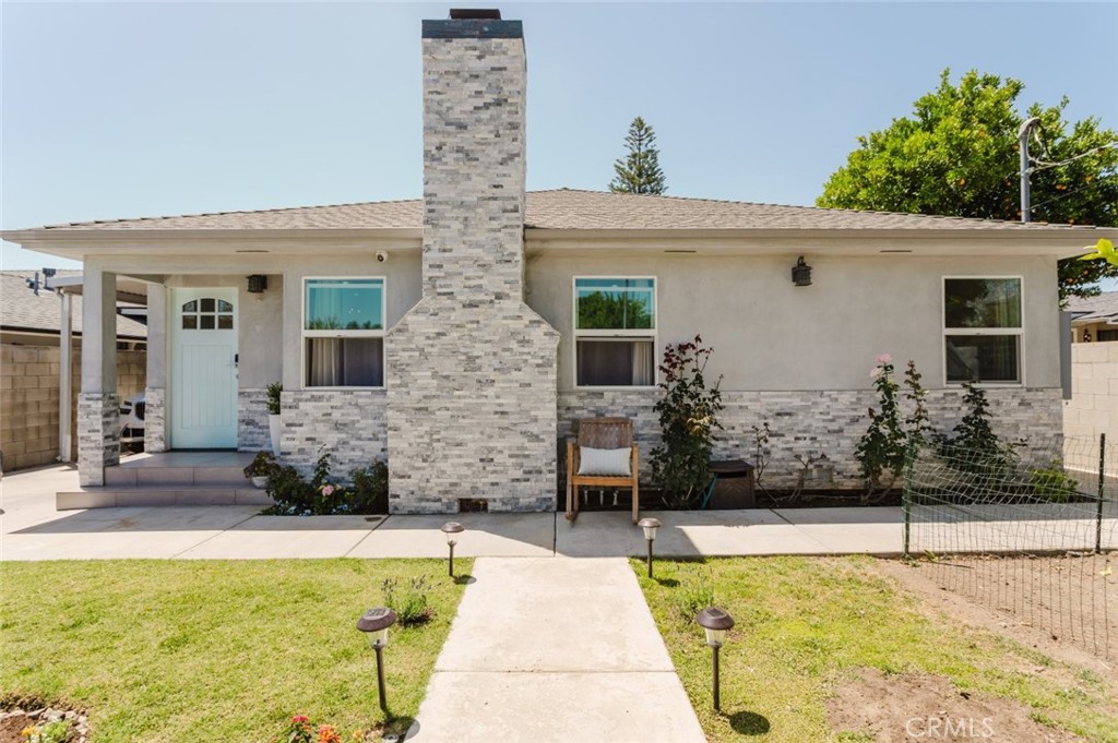 14232 Hart Property Photo 2