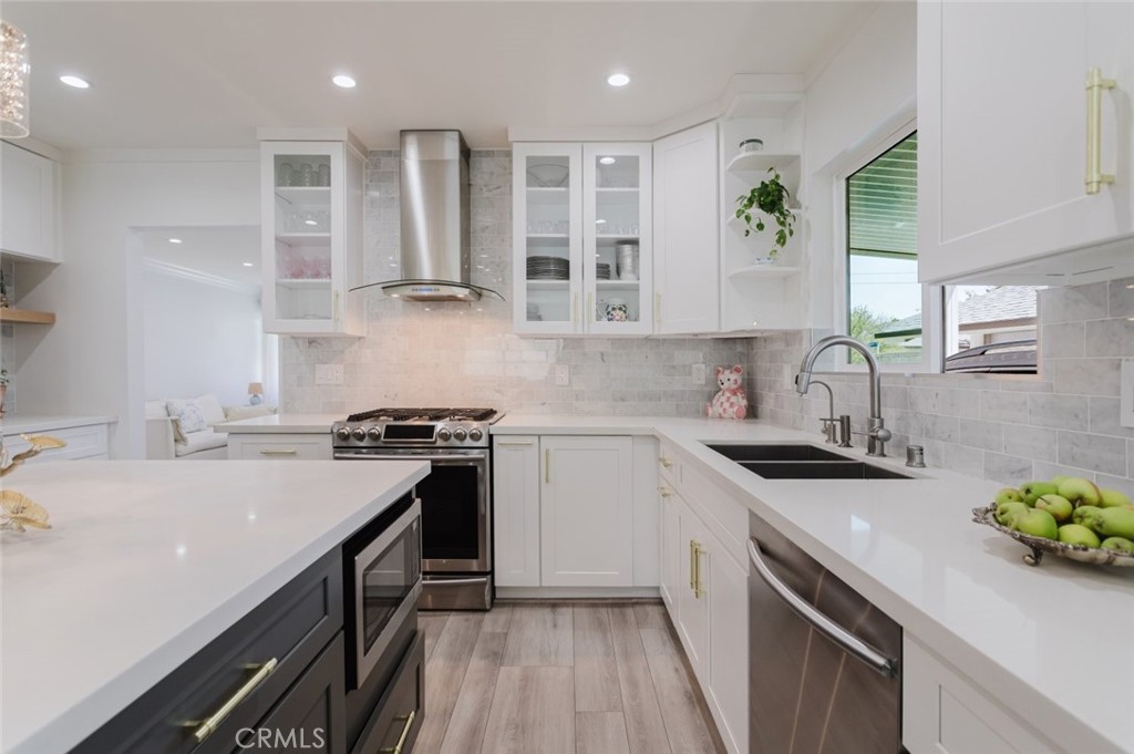 14232 Hart Property Photo 17